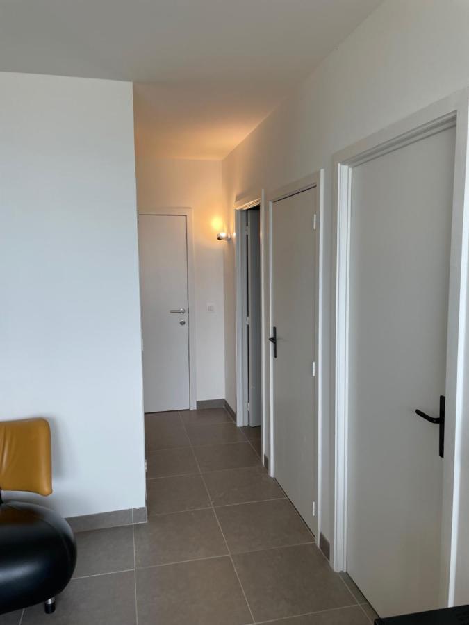 Middelkerke Volledig gerenoveerd appartement met zeezicht Buitenkant foto